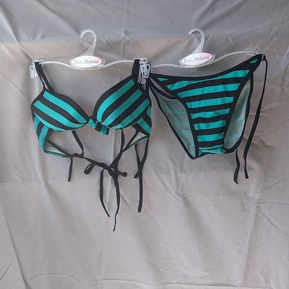 Assorted swim